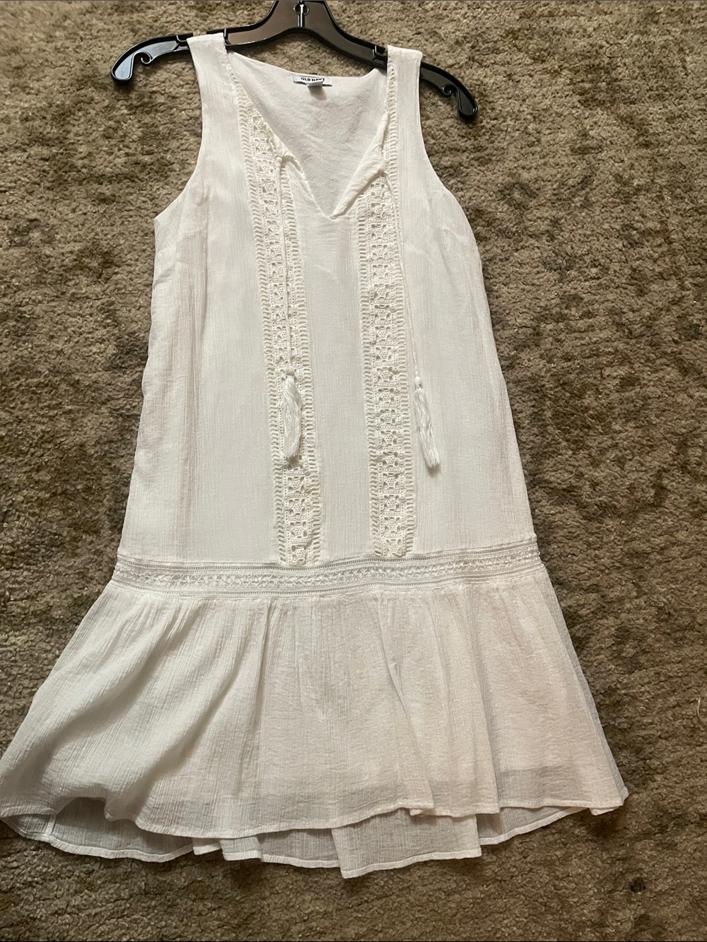 Old Navy White Sleeveless Top with Crochet Detail